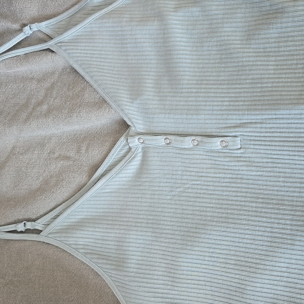 Tank top - Picture 2 of 5